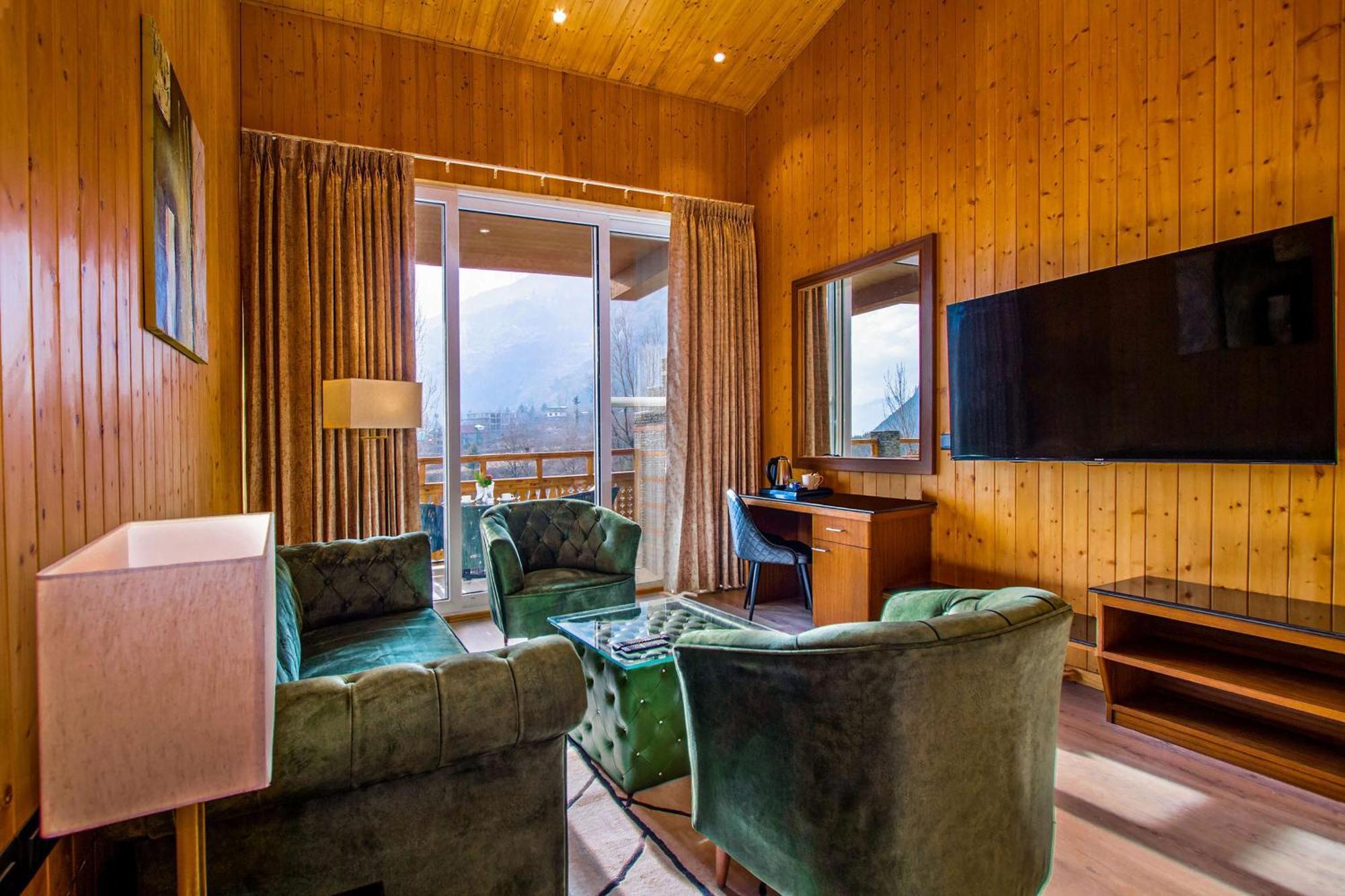 Palchan Hotel & Spa - A Member Of Radisson Individuals Retreats Manāli Kültér fotó