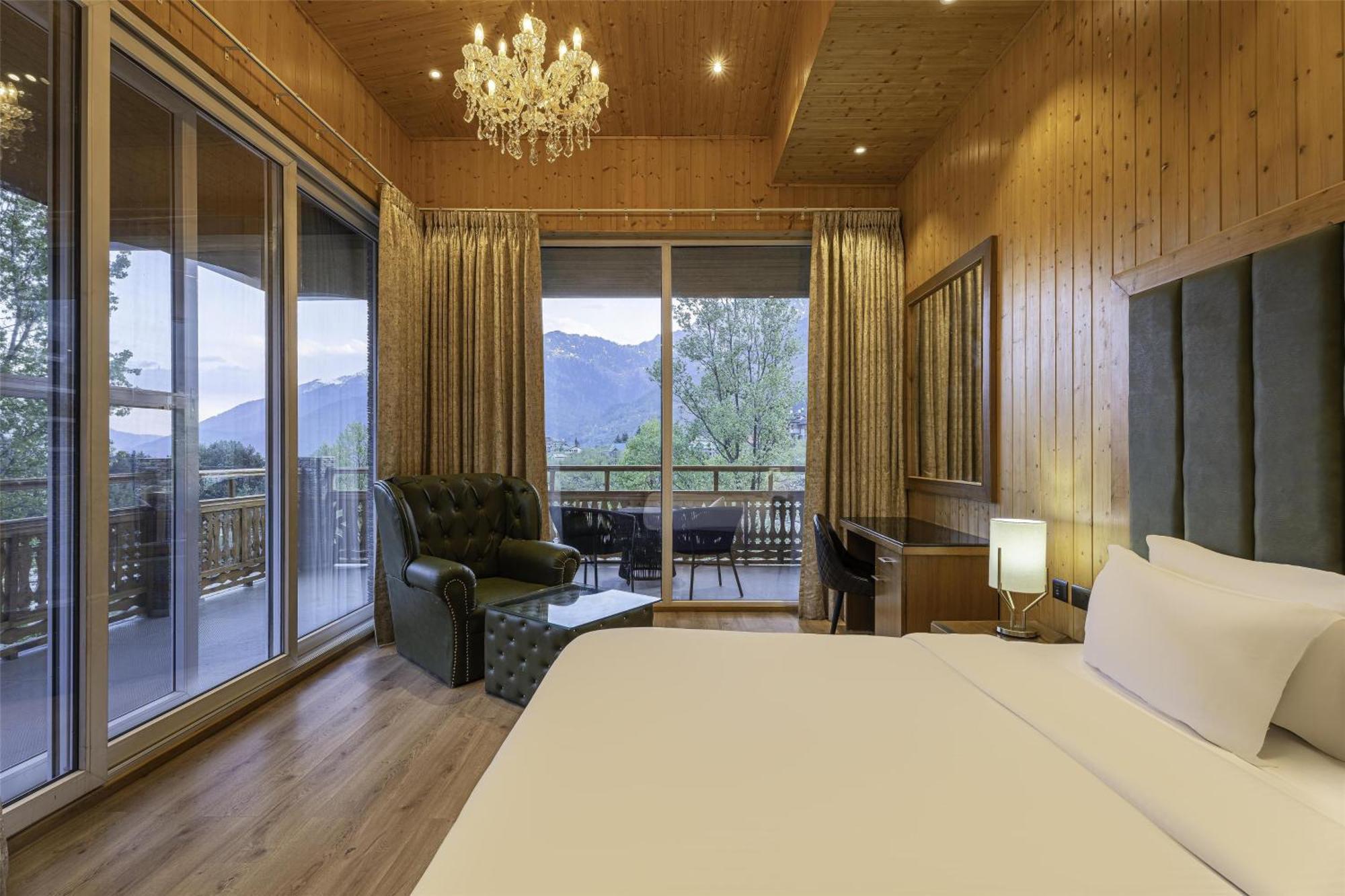 Palchan Hotel & Spa - A Member Of Radisson Individuals Retreats Manāli Kültér fotó