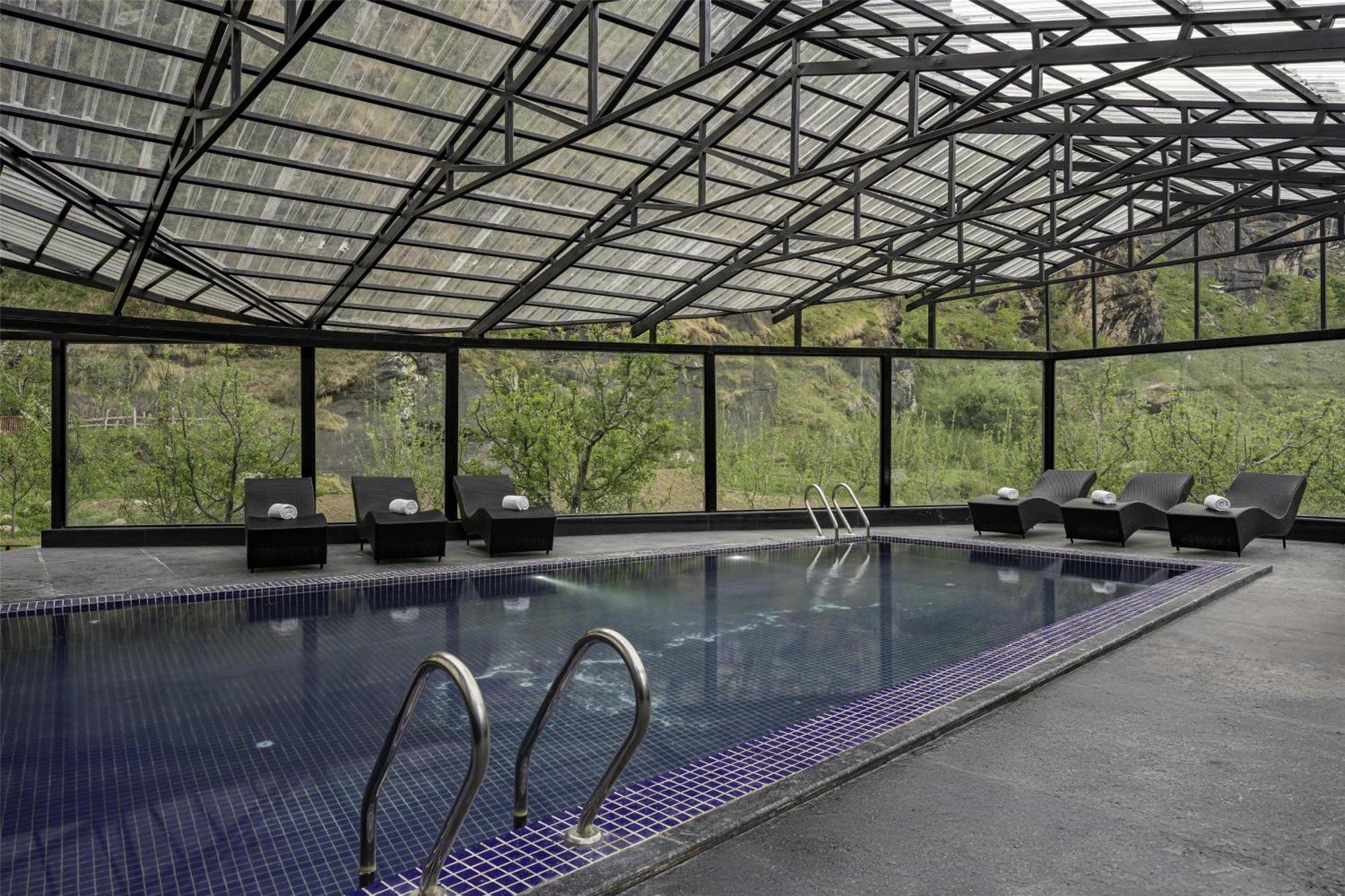 Palchan Hotel & Spa - A Member Of Radisson Individuals Retreats Manāli Kültér fotó
